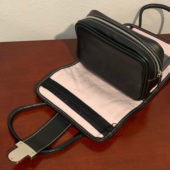 NWT Victoria's Secret Travel Makeup Bag and Mirror - Picture 5 of 10